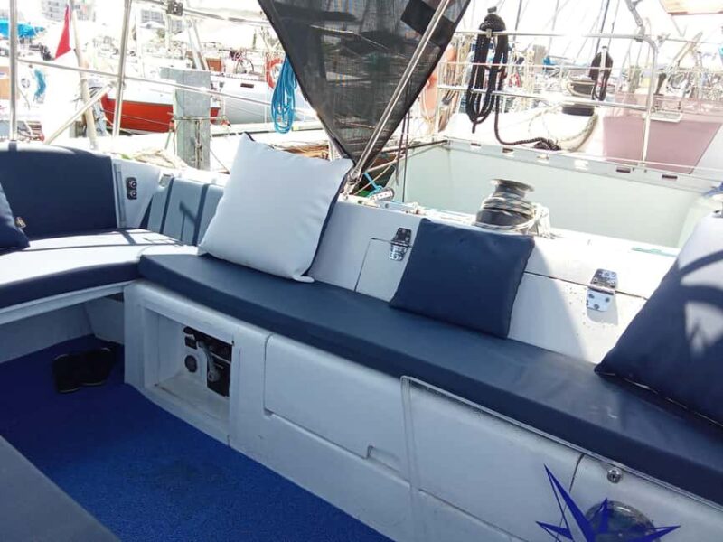 Tour in Barca a Vela - The Route: From Bari Old Town to Seafront Views