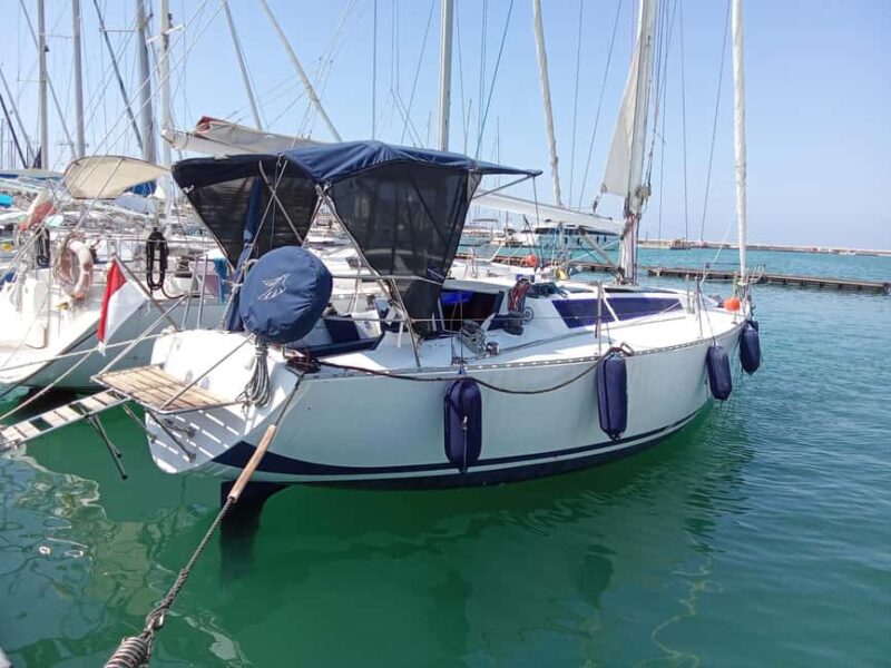 Tour in Barca a Vela - The Skipper and Guides: Friendly Local Experts