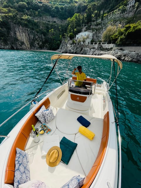 Tour in barca privato Isola di Capri - What Sets This Tour Apart from Others