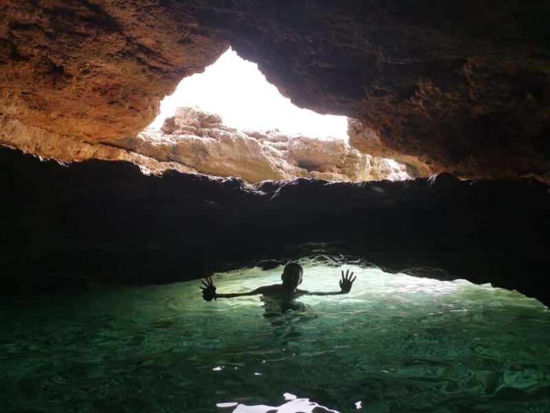 Tour in barca Riserva dello Zingaro da San Vito Lo Capo - The Experience of the Guide: A Passionate Host