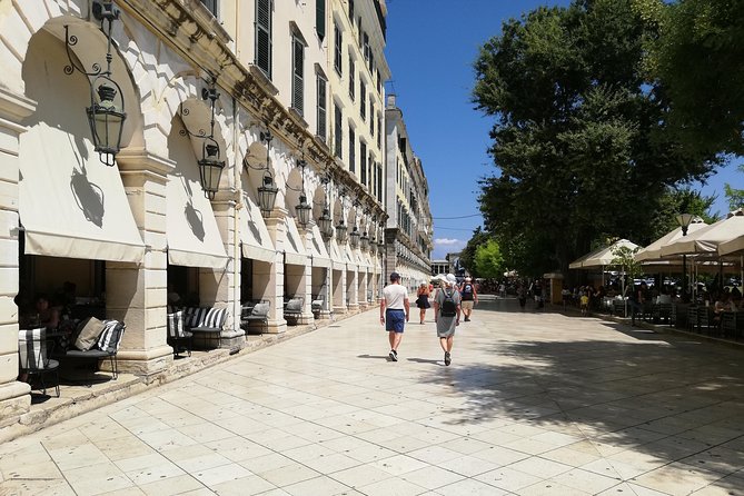 Tour in Corfu Town: Historic Buildings & Great Personalities - Practical Details: Meeting Point and Group Size