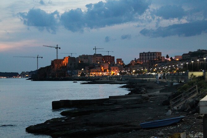 Tour in the ruins of Pozzuoli with an archaeolgist. - Key Points
