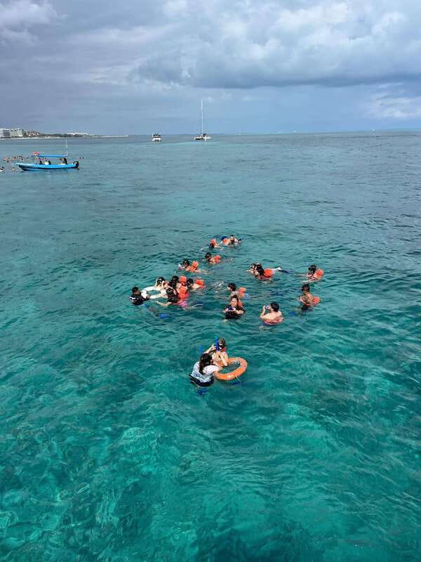 Tour Isla Mujeres: From Cancún-Riviera Maya all Included - Return Journey and Sunset Atmosphere