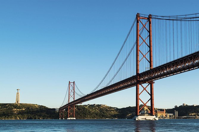 Tour LISBON (full day) - Lunch at Time Out Market