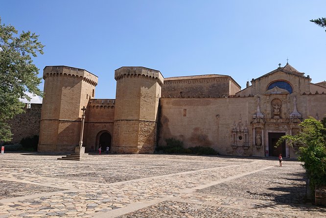 Tour monastery Poblet with hotel pickup - Suitability and Accessibility Considerations