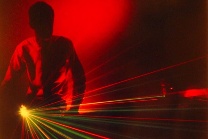 Tour of Dr. Laser's Holographic Studios and Laser Lab - The Flexibility and Convenience of a Private Tour