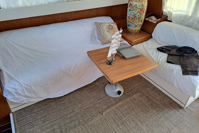 Tour of Ischia in Private Yacht - San Pancrazio Bay and Its Natural Charm