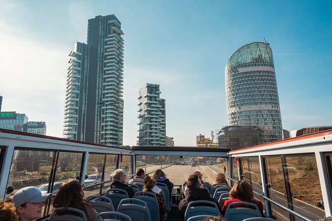 Tour of Milan by open bus, valid for 3 days - The Guide and Audio Commentary Experience