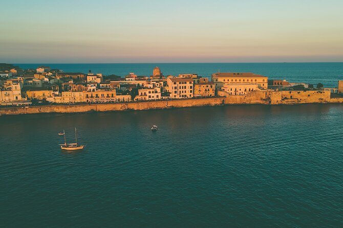 Tour of Ortigia and sea caves by boat in Syracuse - Discover the Stunning Sea Caves and Ortigia from the Water