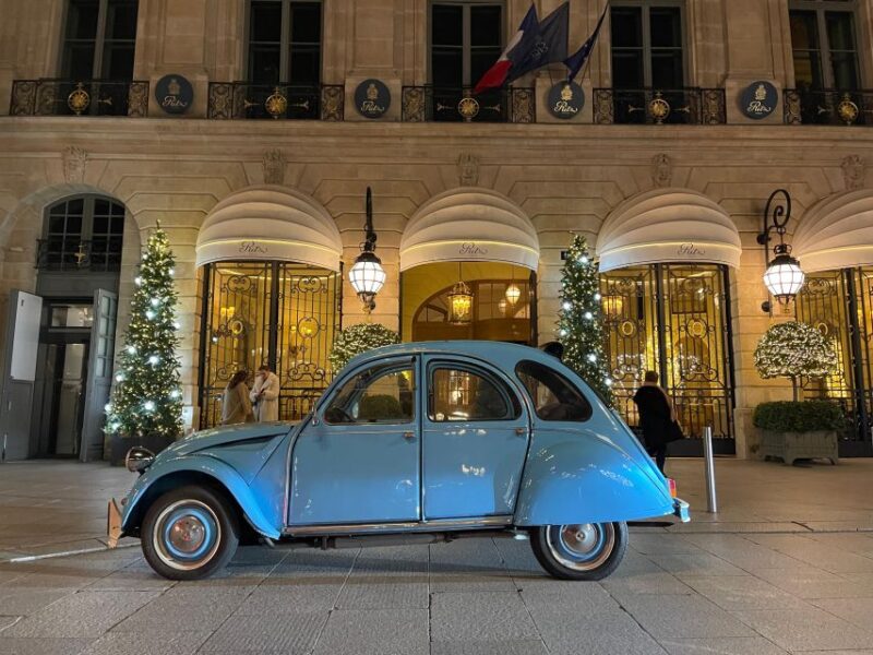 Tour of Paris for 1h30 - Riding Along the Seine for a Unique Perspective