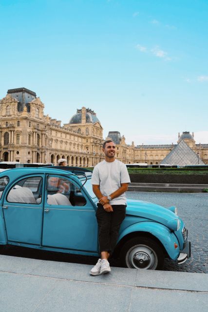 Tour of Paris in Citroën 2CV - Who Will Enjoy This Tour Most?