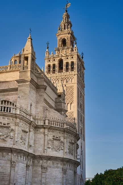 Tour of Seville Cathedral and Giralda - Climbing the Giralda: A Historical Journey with Panoramic Rewards