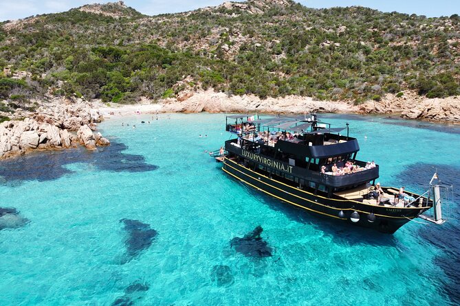 Tour of the Archipelago of La Maddalena ecofriendly - Explore Sardinia’s La Maddalena Archipelago with an Ecofriendly Yacht Tour