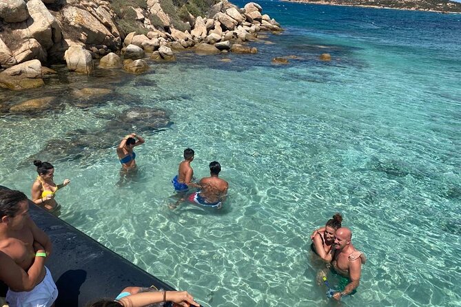 Tour of the Archipelago of La Maddalena ecofriendly - Safety, Accessibility, and Weather Considerations