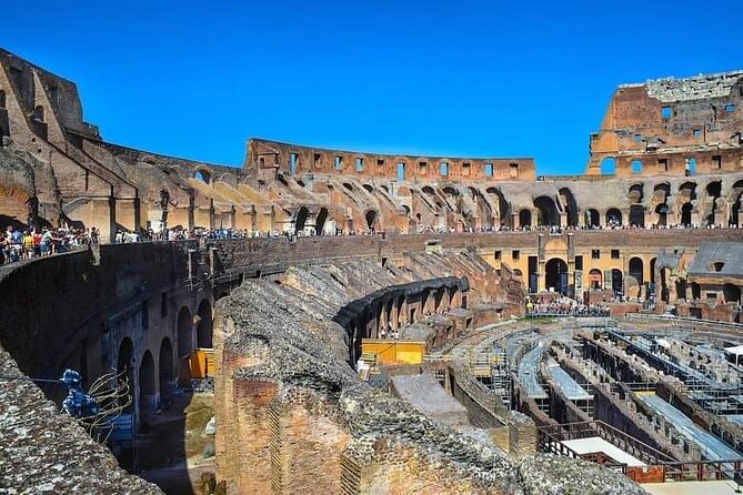 Tour of the Colosseum - The Downside: Disorganization and Guide Visibility