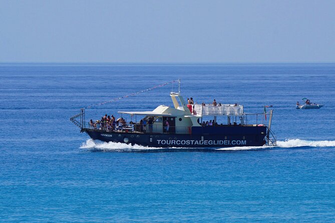 Tour of the Costa degli Dei by boat, 3 hours with aperitif included - Physical Requirements and Accessibility