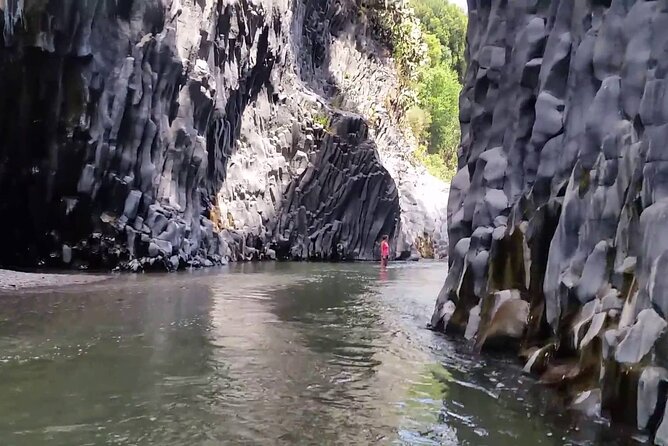 Tour of the Etna cellars, typical lunch and wine tasting - Frequently Asked Questions