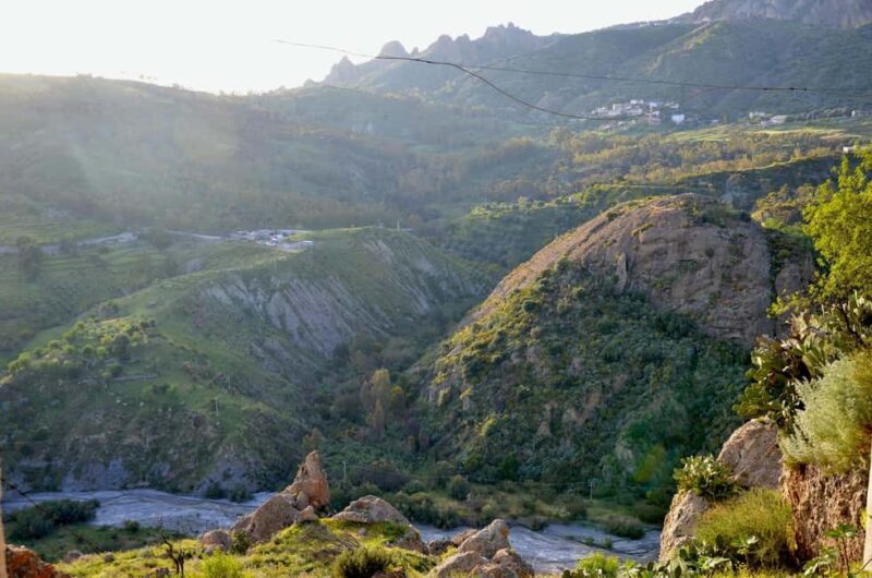 Tour of the Grecanica area from Reggio Calabria: Bova and Pentedattilo - Spectacular Views Over Aspromonte and the Jasmine Coast