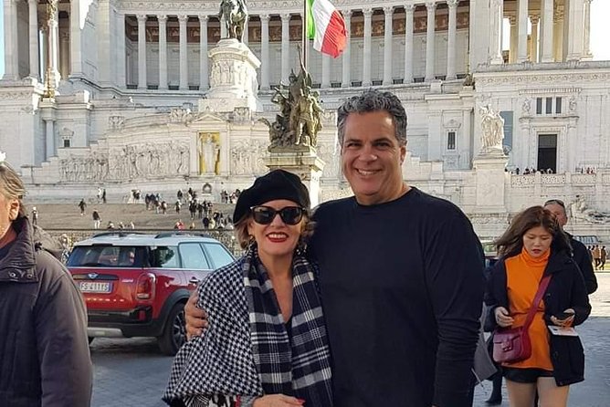 Tour of the main attractions of ancient and modern Rome. - Trevi Fountain: The Classic Water Feature