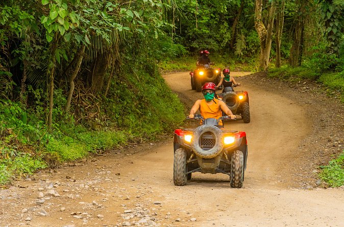 Tour of the only glass viewpoint in Puerto Vallarta - Practicalities: Transportation, Group Size, and Accessibility