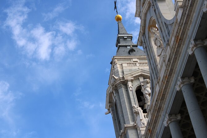 Tour of the Royal Palace of Madrid with tickets and without queue - What Makes This Tour Stand Out From Others