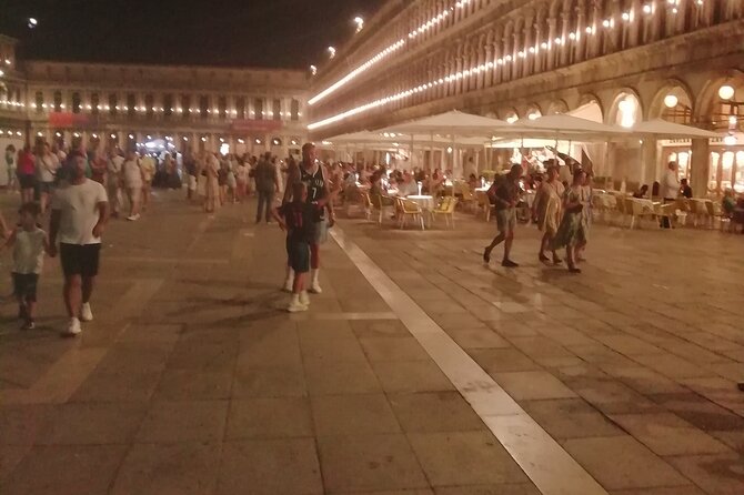 Tour of Venice between Art, History, Legend and Secrets - The Rich Gold Works and Artistic Masterpieces at San Zulian (Giuliano)