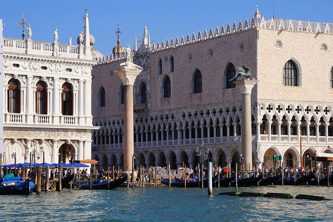 Tour of Venice in Doge's Palace and St Mark's Basilica - Meeting Point and Logistics