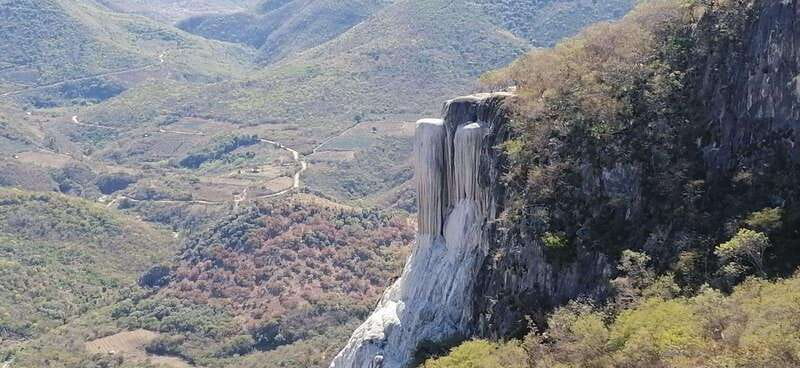 tour petrified waterfalls "Hierve el agua" - Mitla: The Heart of Zapotec Mosaics and Architecture