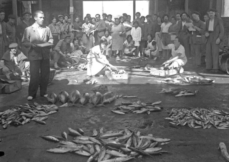 Tour privado por Gijón - Practical Details and Group Size