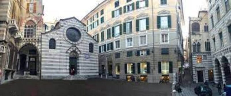 Tour privato centro storico di Genova - Discovering the Porto Antico of Genoa: Maritime Heritage and Modern Vibrancy