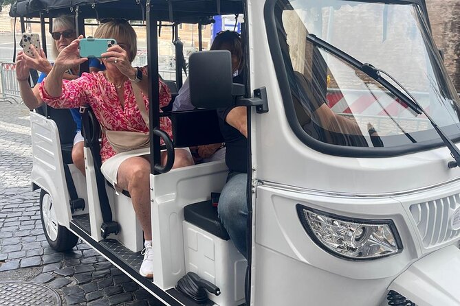 Tour privato di 3 ore al centro di Roma con un E-Tuk elettrico - Who Will Enjoy This Tour Most