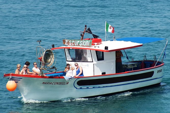 Tour "Riviera di Ulisse"(Parco Monte Orlando-Montagna Spaccata Gaeta) - Exploring the Grotta del Turco and Marine Reserve