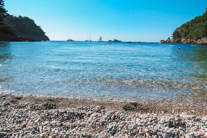 Tour Sa Calobra, Torrent de Pareis y Cala Tuent - The Role of Guides: Knowledgeable and Engaging