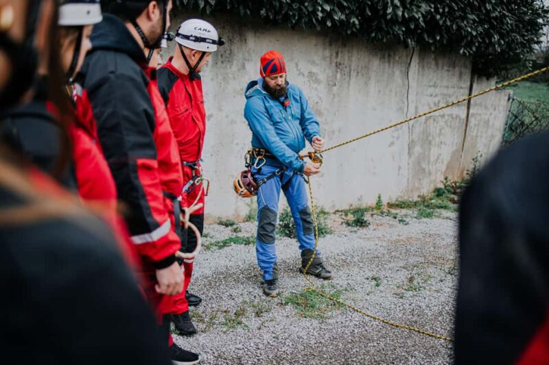 TOUR THE UNDERGROUND WITH NO EXPERIENCE REQUIRED Abseil tour - The Experience of the Fortress and Abseiling in One Tour