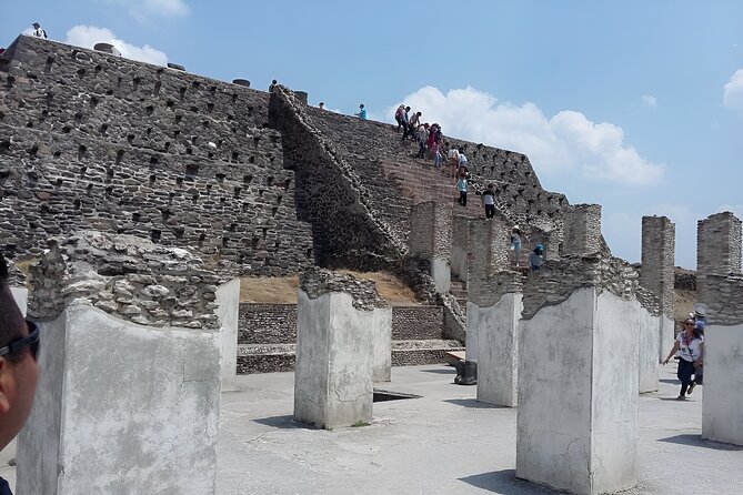 Tour Through Tulas Ruins and Tepotzotlan from Mexico City - Booking and Customization Options