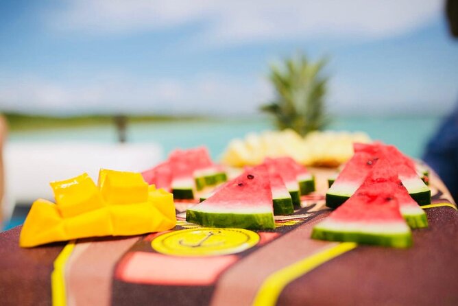 Tour to Chacchoben Ruins and boat tour in Bacalar - Return Journey to Costa Maya