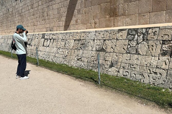 Tour to Chichen Itza-Tickets, food and cenote - Discover the Ultimate Day Trip from Cancun to Chichen Itza