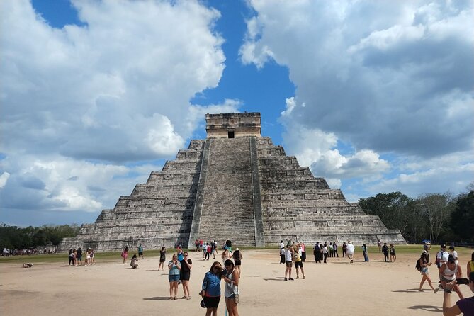 Tour to Chichen Itza with Cenote Ikkil - Key Points
