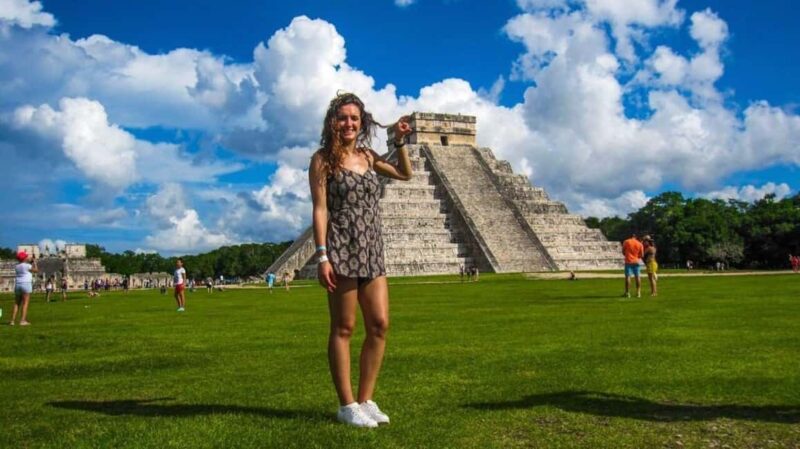 Tour to Chichén Itzá with Lunch and Transportation from Playa, Tulum, and Cancún - The Flavors of Mayan Cuisine: Cooking Demonstration and Buffet Lunch