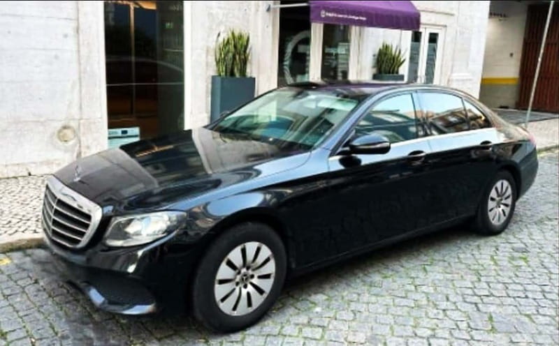 Tour to Fátima, Nazaré and Óbidos - LUXURY SEDAN - Explore Portugal’s Sacred and Coastal Treasures in a Luxury Sedan