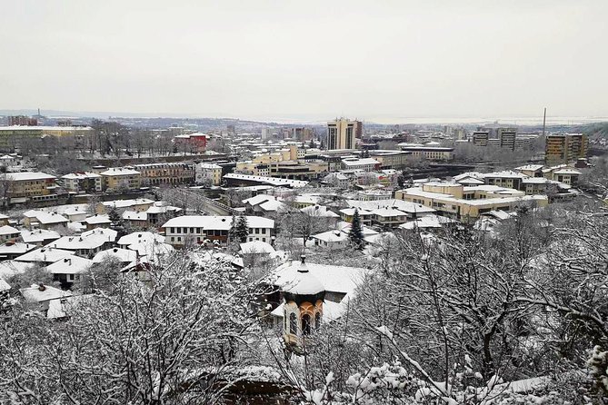 Tour to Lovech, Devetaki cave & Krushuna waterfalls - Timing and Pacing for a Full Day of Sightseeing
