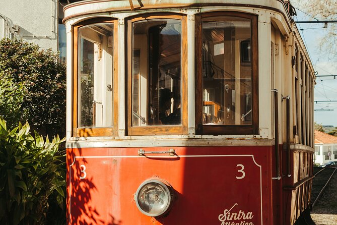 Tour to Sintra, Quinta da Regaleira and Cascais from Lisbon - Exploring Cascais, the Royal Seaside Town