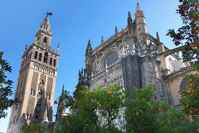 Tour to the Cathedral and the Giralda with Admission Included in Seville - Discover Seville’s Iconic Cathedral and Giralda Tower for $34.89