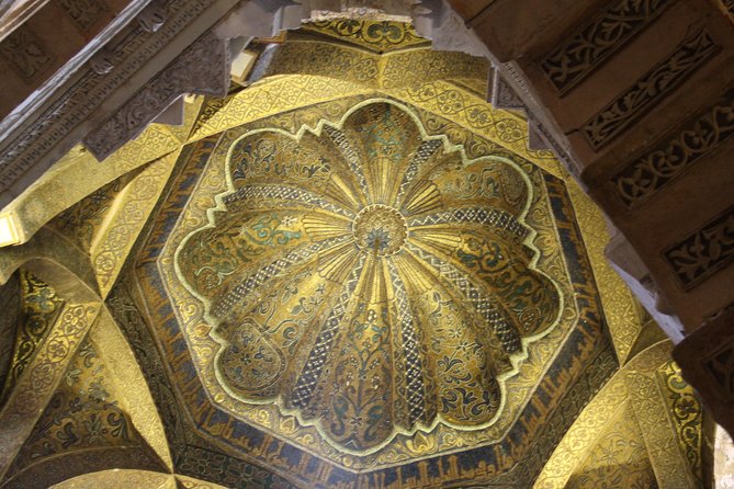Tour to the Mosque-Cathedral of Córdoba with admission included - Pacing and Tour Duration