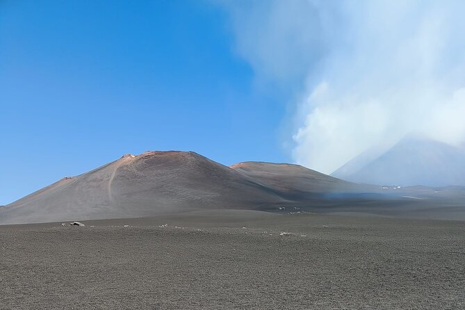 Tour to the Summit Craters of Etna 2920 meters with cable car and Jeep - Practical Details: Logistics and Group Size