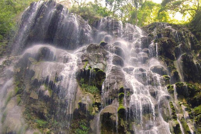 Tour to the Tolantongo Cave, starting from Mexico City - The Grotto, Tunnel, and River Experience