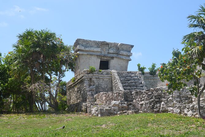 Tour to Tulum, Coba and Cenote with Tickets and Taxes Included - Exploring Tulum’s Mayan Castle and Temples