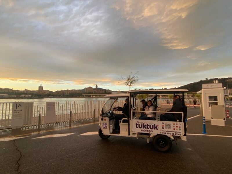 Tour Tuk Tuk Málaga - Discover Malaga’s Iconic Landmarks with a Scenic Route