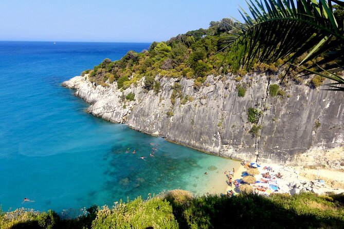 Tour Zakynthos Shipwreck,Blue Caves, Kremmidi Beach Excursion - Comfort, Safety, and Group Size