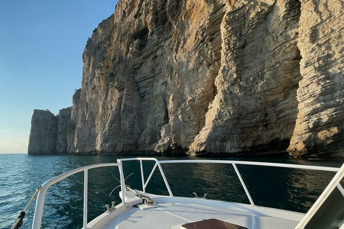 Tourist boat tour of the Gaeta peninsula - Key Points